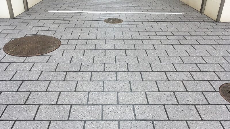 アスファルトの遮熱対策