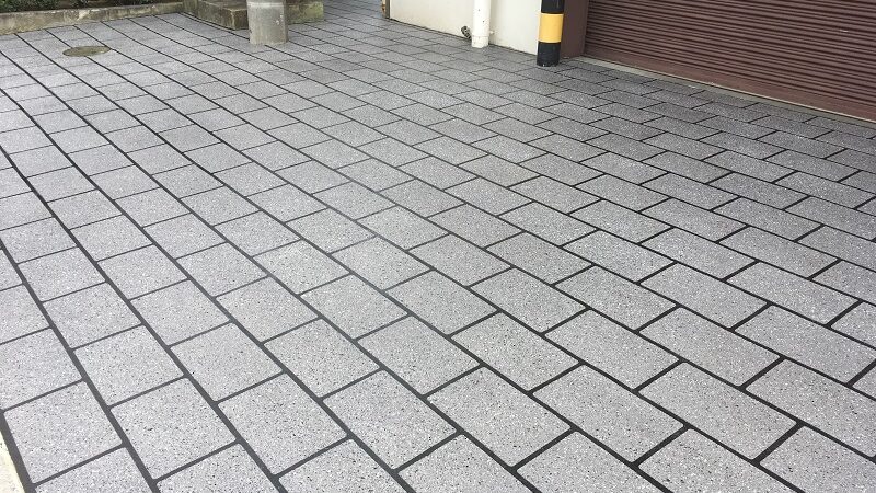 アスファルトの遮熱対策